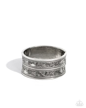 Load image into Gallery viewer, paparazzi-accessories-eclectic-european-silver-bracelet