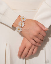 Load image into Gallery viewer, Poppin Pastel - White Bracelet - Paparazzi Jewelry