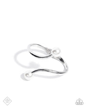Load image into Gallery viewer, paparazzi-accessories-effulgent-exemplar-white-bracelet