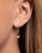 Load image into Gallery viewer, Floral Fandom - Purple Necklace - Paparazzi Jewelry