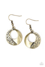 Load image into Gallery viewer, paparazzi-accessories-eastside-excursionist-brass-earrings