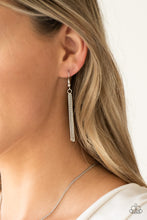 Load image into Gallery viewer, Nice To Meet You - Green Necklace - Paparazzi Jewelry