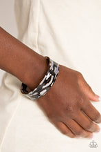 Load image into Gallery viewer, Glaze Daze - Black Bracelet - Paparazzi Jewelry