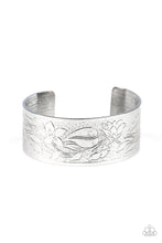 Load image into Gallery viewer, paparazzi-accessories-garden-variety-silver-bracelet