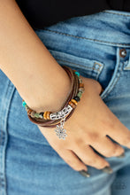 Load image into Gallery viewer, Wild Plains - Green Bracelet - Paparazzi Jewelry