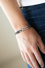 Load image into Gallery viewer, Freeze! - Black Bracelet - Paparazzi Jewelry