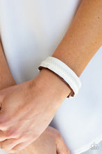 Load image into Gallery viewer, Country Craft Time - Red Bracelet - Paparazzi Jewelry