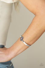 Load image into Gallery viewer, 窶妓himsically Welcoming - Purple Bracelet - Paparazzi Jewelry