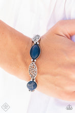 Load image into Gallery viewer, Garden Rendezvous - Blue Bracelet - Paparazzi Jewelry