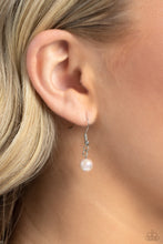 Load image into Gallery viewer, Scratched Shimmer - Pink Necklace - Paparazzi Jewelry