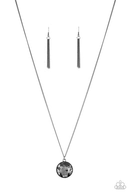 paparazzi-accessories-dauntless-diva-black-necklace
