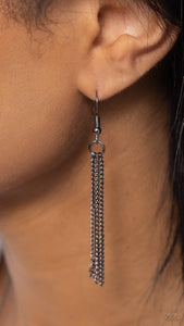 Dauntless Diva - Black Necklace - Paparazzi Jewelry