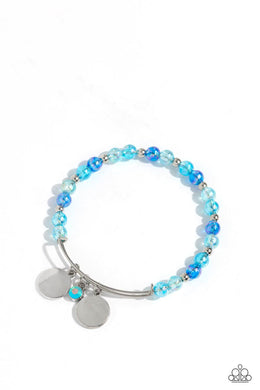 paparazzi-accessories-bodacious-beacon-blue-bracelet