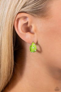 Cover PEARL - Green Earrings - Paparazzi Jewelry