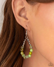 Load image into Gallery viewer, Piquant Pattern - Green Necklace - Paparazzi Jewelry
