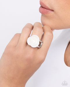 Top-SHELL Shine - White Ring - Paparazzi Jewelry