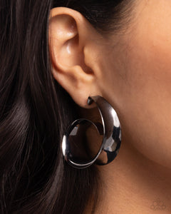 Curly Cadence - Black Earrings - Paparazzi Jewelry