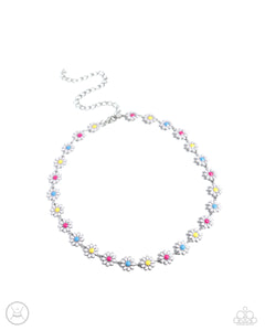 paparazzi-accessories-floral-falsetto-white-necklace