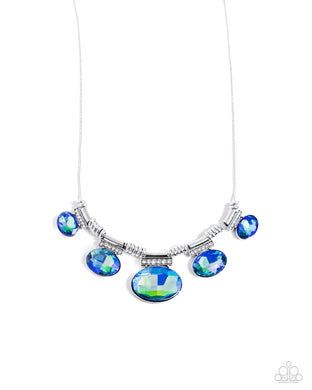 paparazzi-accessories-socialite-status-green-necklace