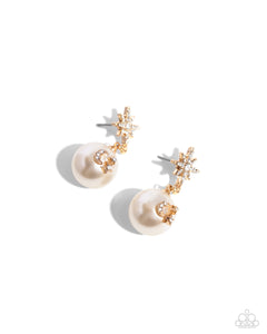 paparazzi-accessories-cosmic-character-gold-post earrings