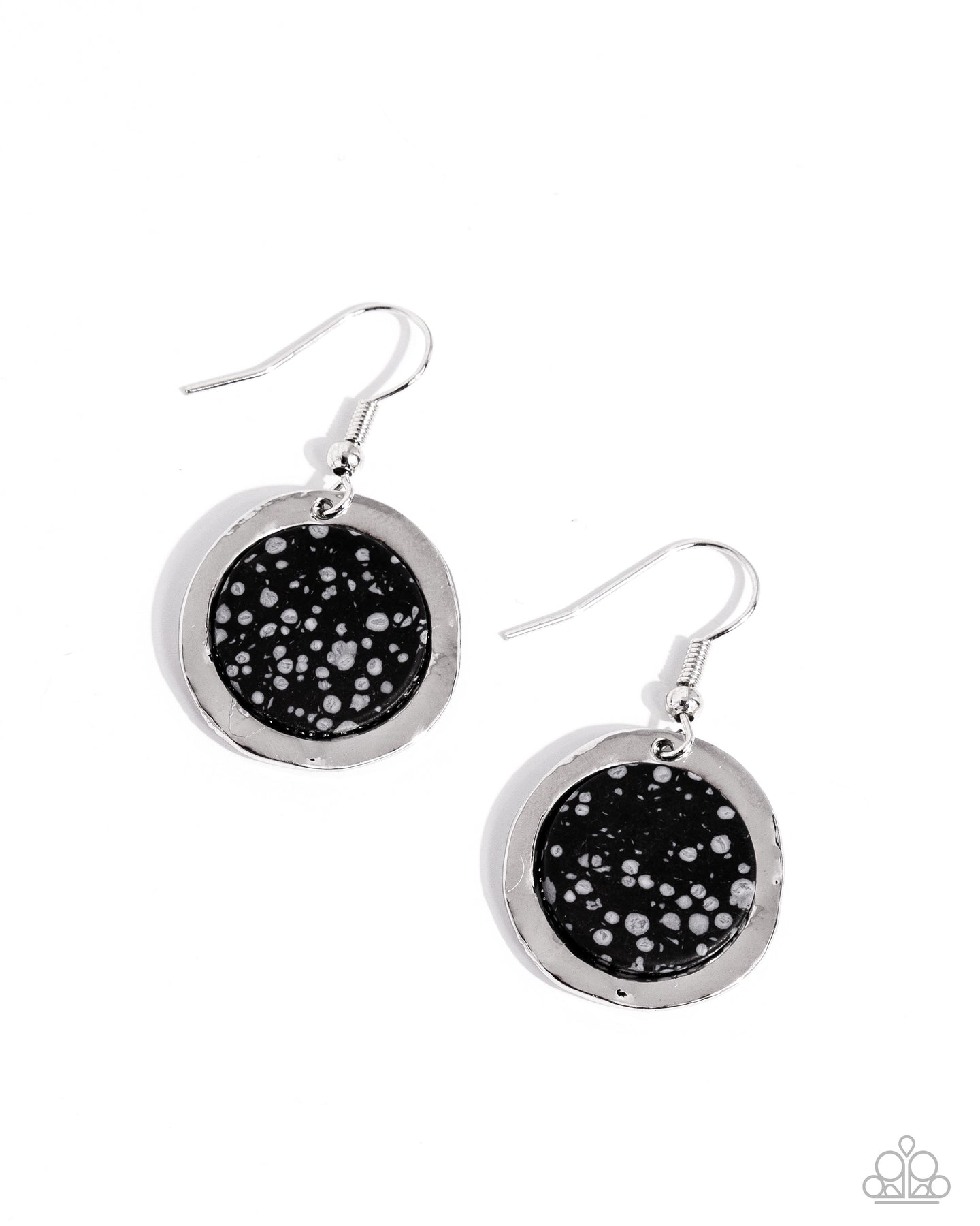 paparazzi-accessories-pendant-paradox-black-earrings