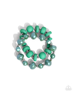 paparazzi-accessories-shape-shifting-season-green-bracelet