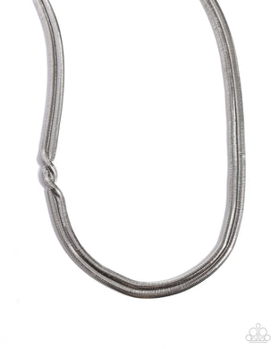 paparazzi-accessories-tasteful-time-silver-necklace