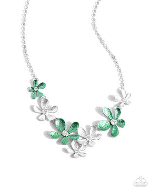 paparazzi-accessories-reflective-rundown-green-necklace