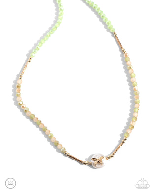 paparazzi-accessories-aerial-action-green-necklace