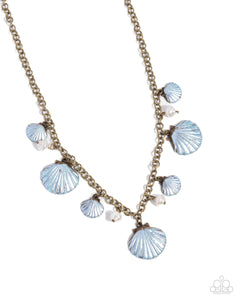 paparazzi-accessories-seashell-sophistication-brass-necklace