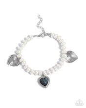 Load image into Gallery viewer, paparazzi-accessories-heart-struck-haven-silver
