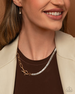 Mismatched Monarchy - Gold Necklace - Paparazzi Jewelry