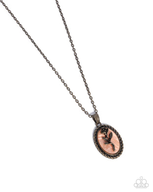 paparazzi-accessories-cottagecore-confidence-brass-necklace