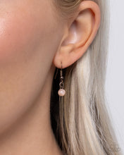 Load image into Gallery viewer, Tasteful Trimming - Copper Necklace - Paparazzi Jewelry
