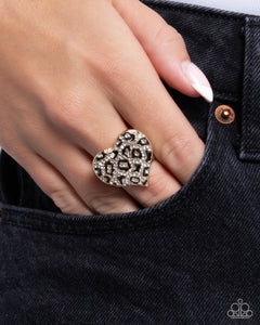 Cheetah Cameo - Gold Ring - Paparazzi Jewelry