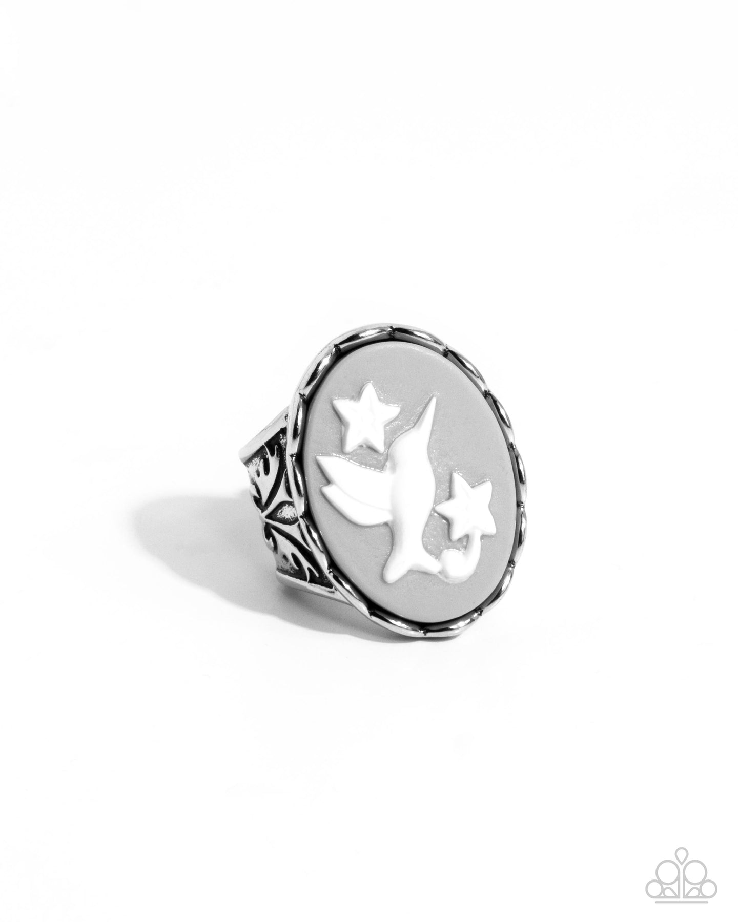 paparazzi-accessories-fowl-language-silver-ring
