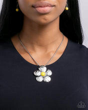 Load image into Gallery viewer, Tasteful Texture - Yellow Necklace - Paparazzi Jewelry
