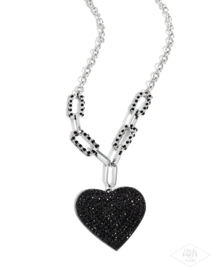 paparazzi-accessories-roadside-romance-black-3038