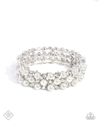 paparazzi-accessories-cosmetic-character-white-bracelet