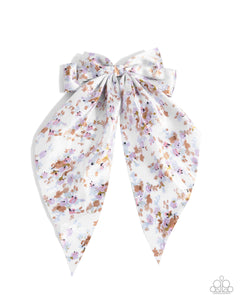 paparazzi-accessories-fluttering-flowers-white-hair clip