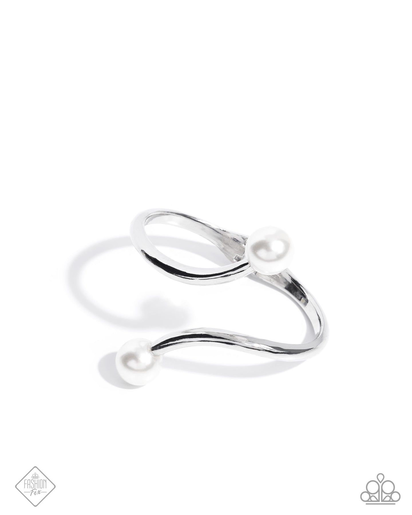 paparazzi-accessories-effulgent-exemplar-white-bracelet