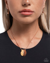Load image into Gallery viewer, Porcupine Pizzazz - Copper Necklace - Paparazzi Jewelry
