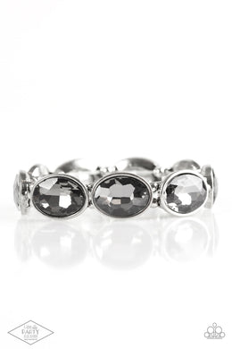 paparazzi-accessories-diva-in-disguise-silver-bracelet