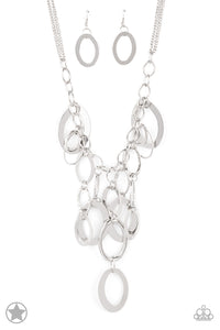 paparazzi-accessories-a-silver-spell-P2ED-SVXX-003XX