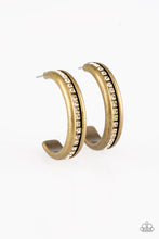 Load image into Gallery viewer, paparazzi-accessories-5th-avenue-fashionista-brass-earrings
