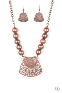 paparazzi-accessories-large-and-in-charge-copper-necklace