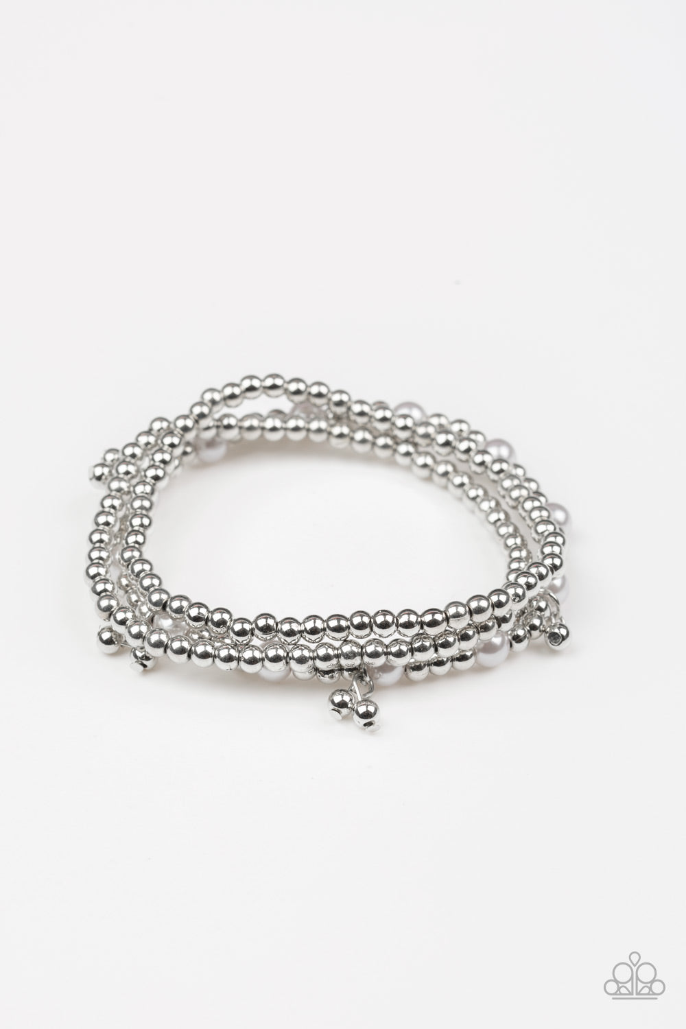 paparazzi-accessories-grandiose-slam-silver-bracelet