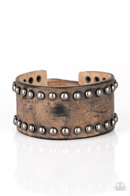 paparazzi-accessories-cattle-drive-brown-bracelet