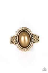 paparazzi-accessories-pearl-party-brass-ring