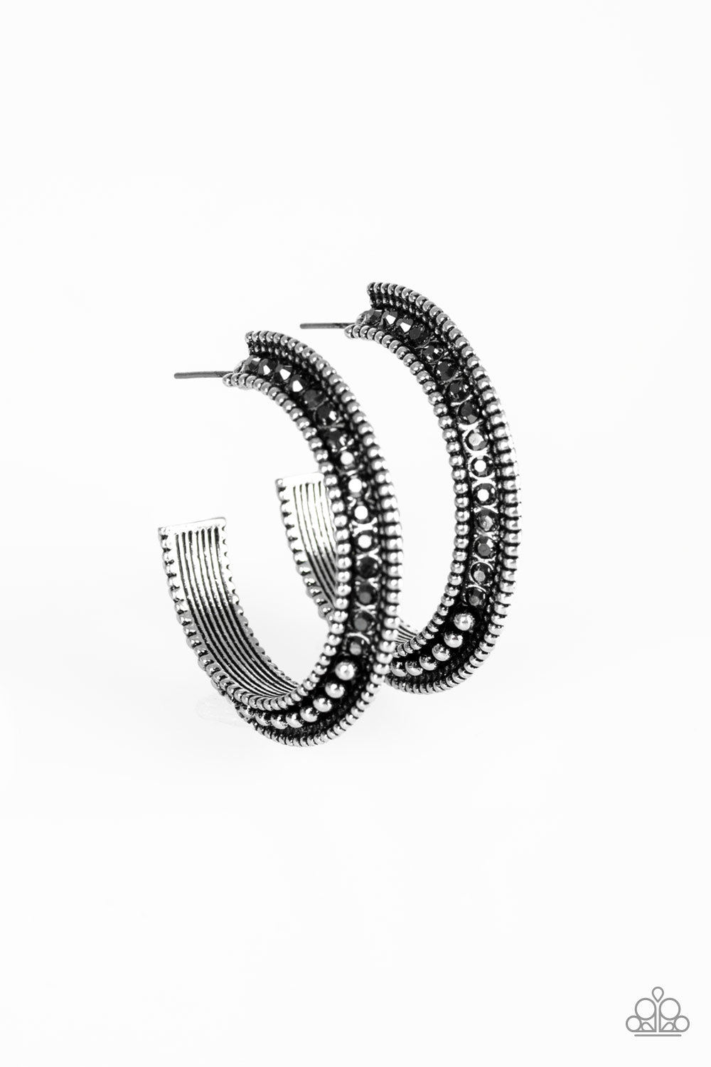 paparazzi-accessories-retro-reverberation-silver-earrings